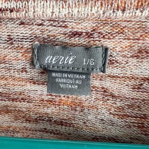 Aerie women’s large sweater - Picture 3 of 3